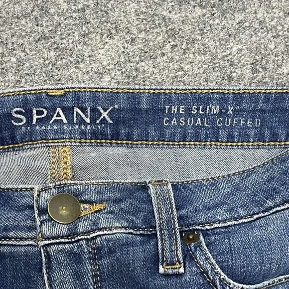 Spanx The Slim-X Casual Cuffed Jeans Womens Size 29 Medium Wash Denim Stretch - Picture 2 of 8